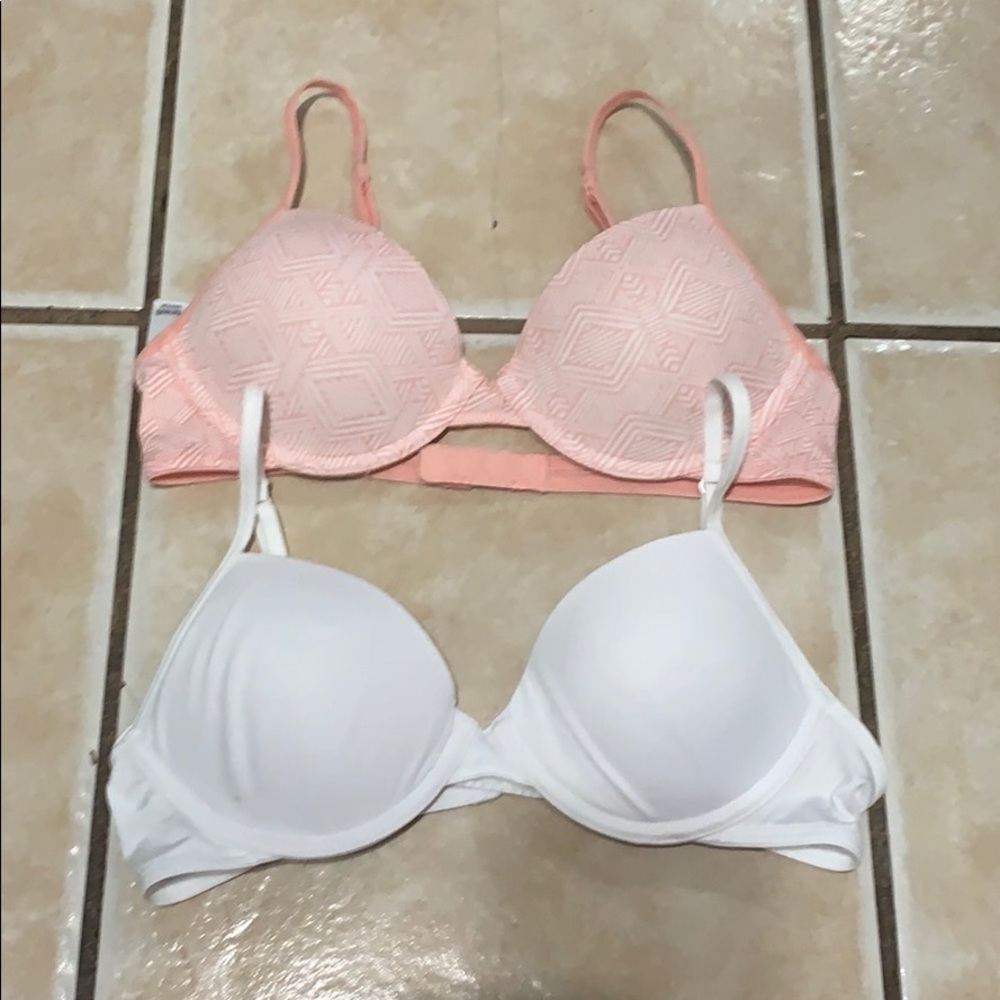 2 Pairs Of Bras Size 34A
